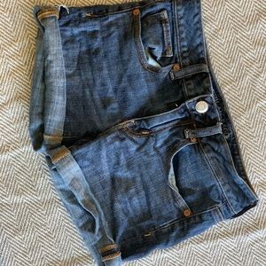 American eagle size 2 shorts